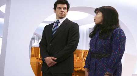 Watch Ugly Betty Season 1 Episode 10 